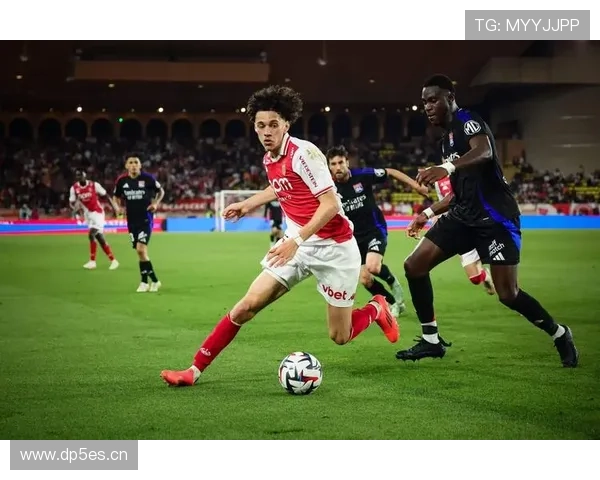 沃尔特马德双响助力球队逆袭胜利